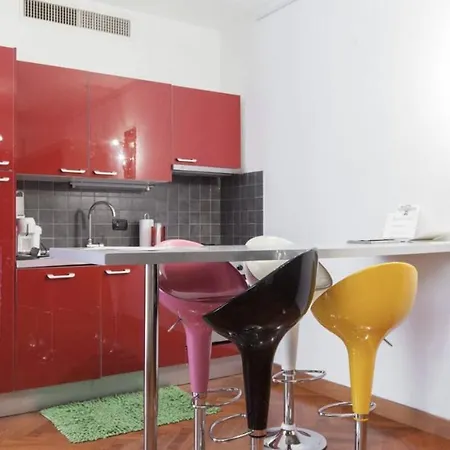 Tricolore - Sottocorno Charme Loft * Milan